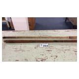 WOODEN CLEANING RODS