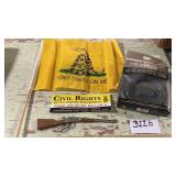 HYDRATION BLADDER, MILITARY FLAG, MINIATURE TOY