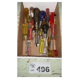 ASSORTED SCREWDRIVERS