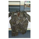 INSULATED COVERALLS, MENS SIZE LARGE