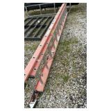 24 FOOT FIBERGLASS EXTENSION LADDER