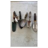 GARDENER SHOVELS