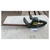 120 VOLT, BLACK AND DECKER HEDGE TRIMMER