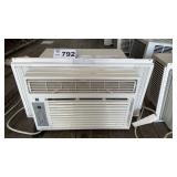 COMFORT AIRE WINDOW AIRCONDITIONER