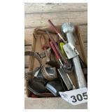 FLASHLIGHT, MIRROR TOOLS, FILTER WRENCHES