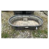 50 GALLON RUBBERMAID TANK