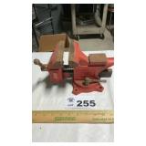 OLYMPIA 4.5 VISE