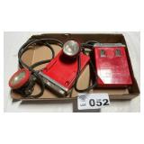 4 VOLT LIGHTS QTY 2