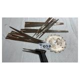 ASSORTMENT OF SAW BLADES