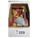 PUTTY KNIVES, SCRAPERS