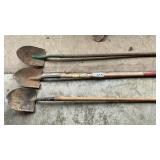 3 GARDEN SHOVELS