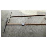 2 SQUEEGEES