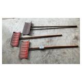 3 SHOVEL BLADES