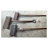 3 SHOVEL BLADES