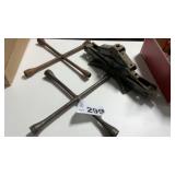 LUG WRENCHES, JACK