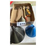 FUNNELS, HATCHET, HANDLE, DERBY KIT