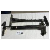 2 TIRE PUMPS