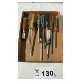 VARIOUS SCREWDRIVERS W DIFFERENT BITS