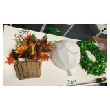 HOLIDAY DECOR