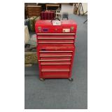 MASTER MECHANIC TOOL BOX ON ROLL AROUND TOOL