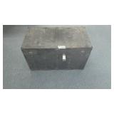 TRUNK, 19 x 26 x 32