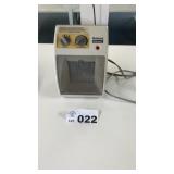 CERAMIC HEATER