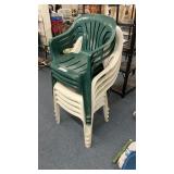 PLASTIC STACKABLE LAWN CHAIRS