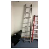 14 FT ALUMINUM EXTENSION LADDER