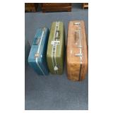 3 SUITCASES