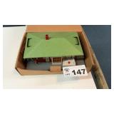 755 TALKING STATION W BUTTON