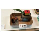 583A ELECTROMATIC CRANE W BASE & BUTTON