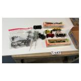 TRAIN ACCESSORIES, VEHICLES