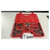 40 PIECE TAP AND DIE SET