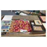TABLE COVERINGS, PICTURES