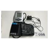 BLOOD PRESSURE MONITOR
