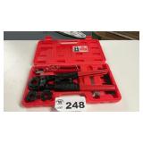 CRIMPER SET FOR PEX FITTINGS