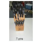 KNIFE BLOCK