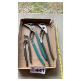 CHANNEL LOCK PLIERS