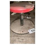 ROLL AROUND SERVICE SEAT