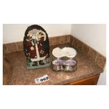 VICTORIAN SILVER PEARL BOC, SANTA DOOR STOPPER