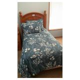 TWIN SIZE BED, BEDSPREAD