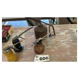 PUMP OIL CANS