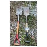 2 SHORT HANDLES SHOVELS, WOOD, FIBERGLASS HANDLES