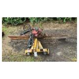 KING KUTTER 7 FOOT BLADE, HYDRAULIC TILT AND TURN