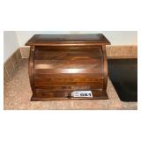 WOODEN TAMBER BREAD BOX