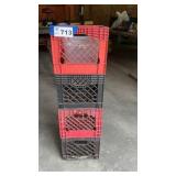 4 PLASTIC CRATES