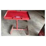 ROLL AROUND TABLE
