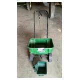SCOTTS SEEDER