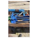 CAULKING GUNS