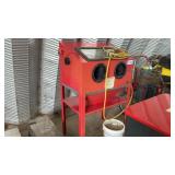 SANDBLAST CABINET, WITH 5 GALLON BLASTING MEDIA